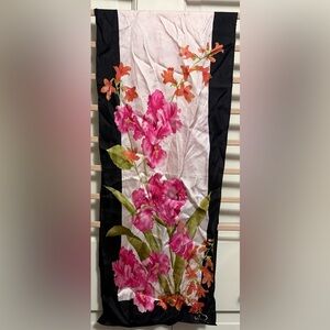 Oscar de la Renta Silk Black Pink Orange Floral Scarf -flaw